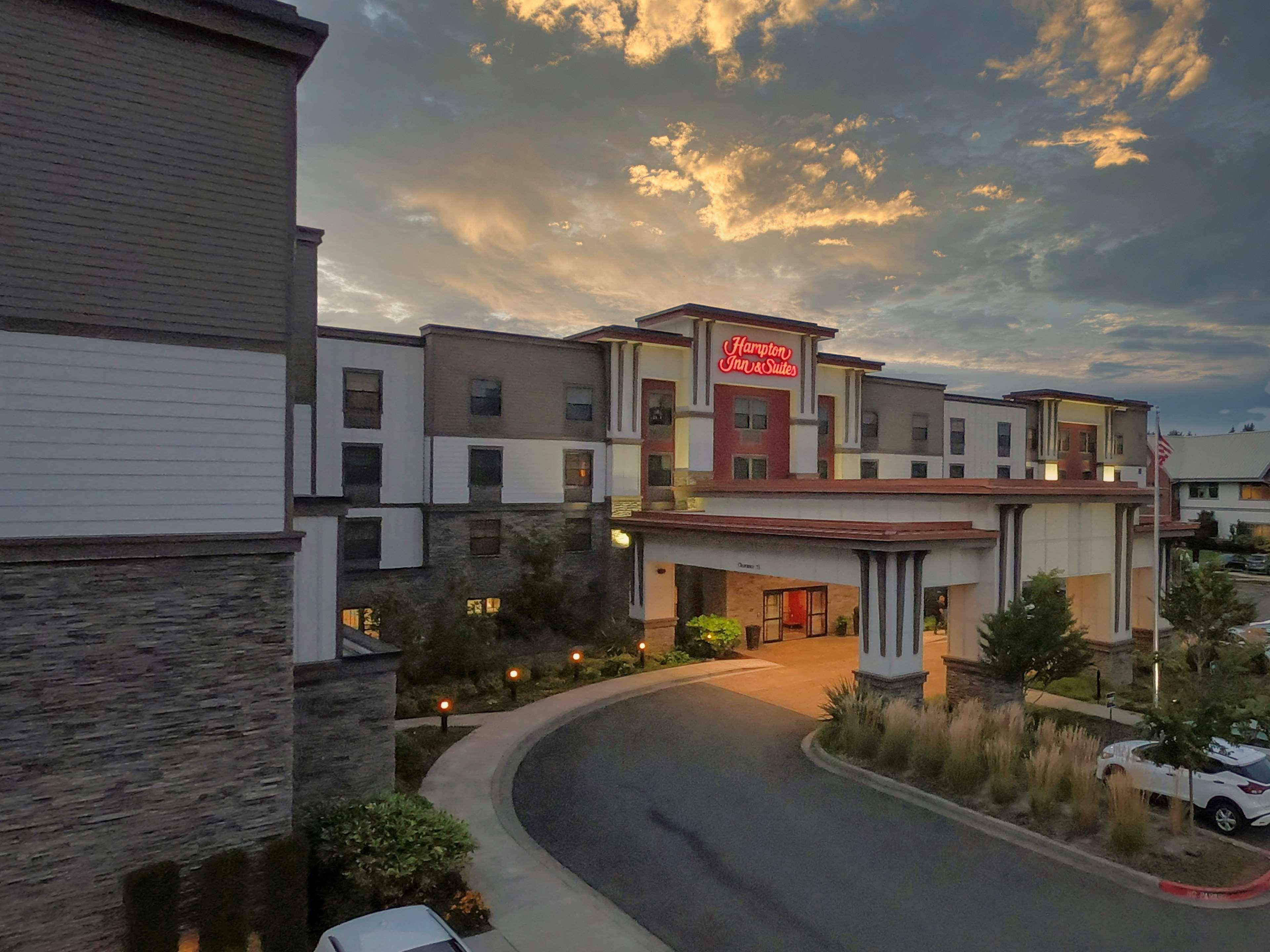 Hampton Inn & Suites Dupont Εξωτερικό φωτογραφία